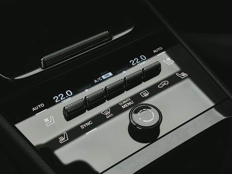 porsche Cayenne 2025 - 19