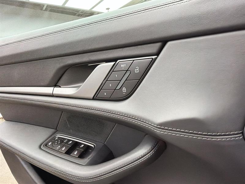 porsche Taycan 2025 - 31
