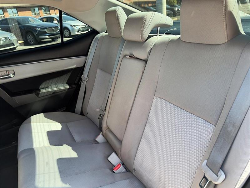 toyota Corolla 2015 - 8