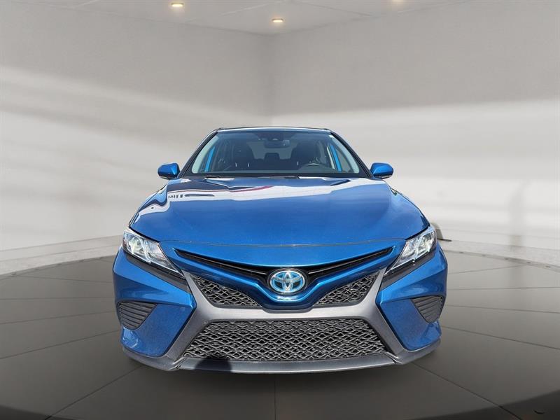 toyota Camry Hybrid 2020 - 2