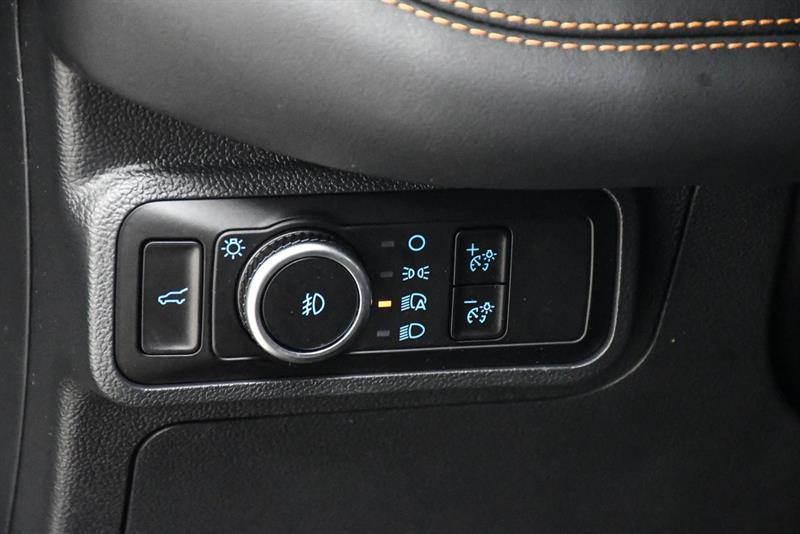 ford Explorer 2026 - 24