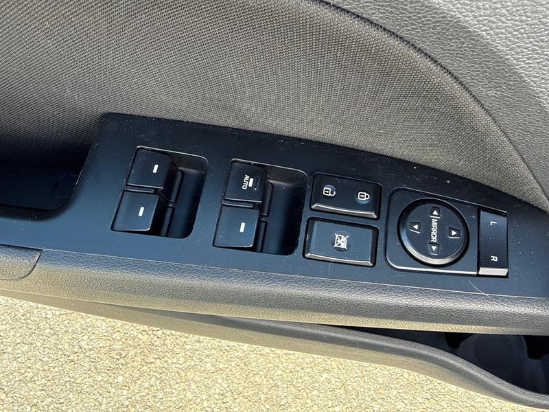 hyundai Elantra 2018 - 26