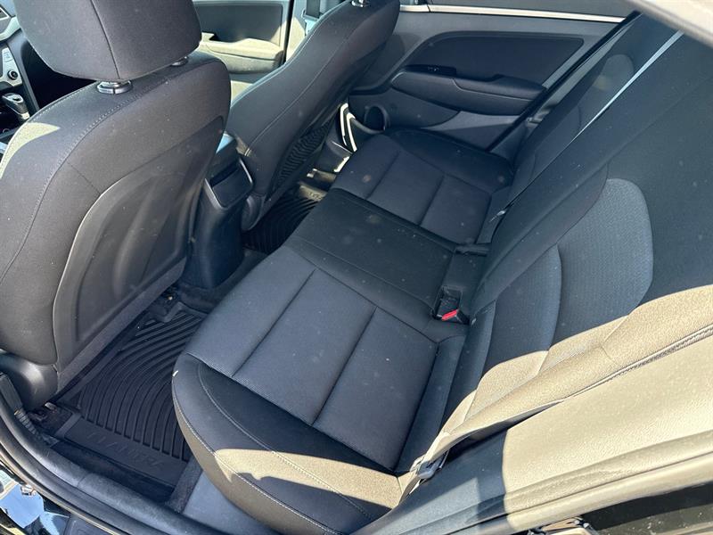 hyundai Elantra 2018 - 28