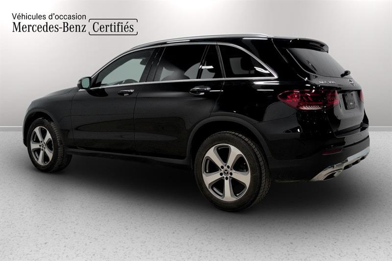 mercedes-benz GLC300 2022 - 4