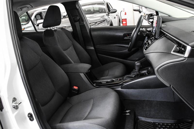 2022 Toyota Corolla - Image 14