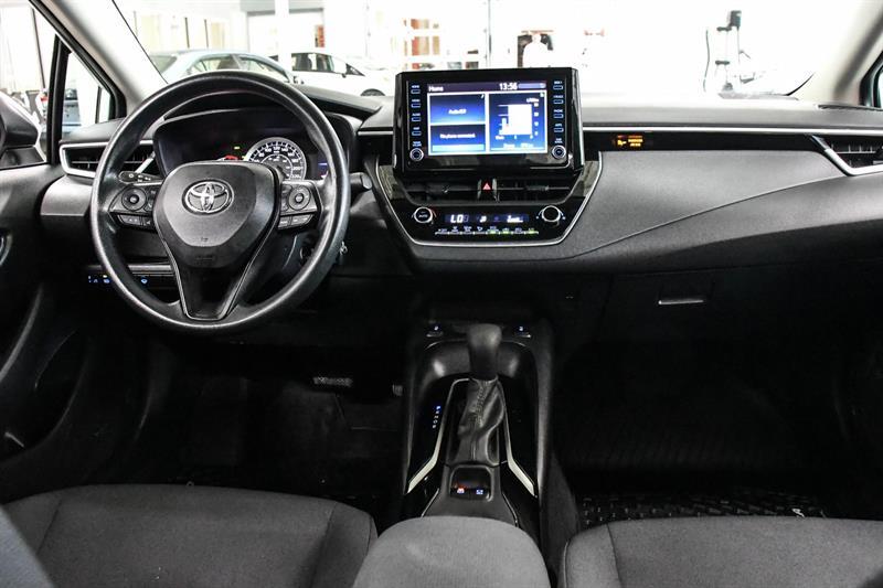 2022 Toyota Corolla - Image 18