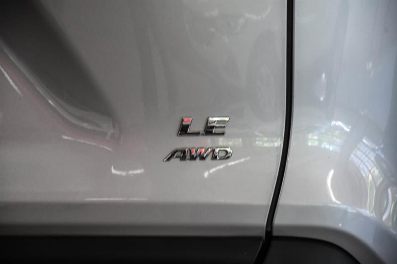 toyota RAV4 2019 - 32