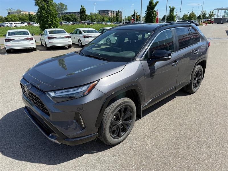 toyota RAV4 2025