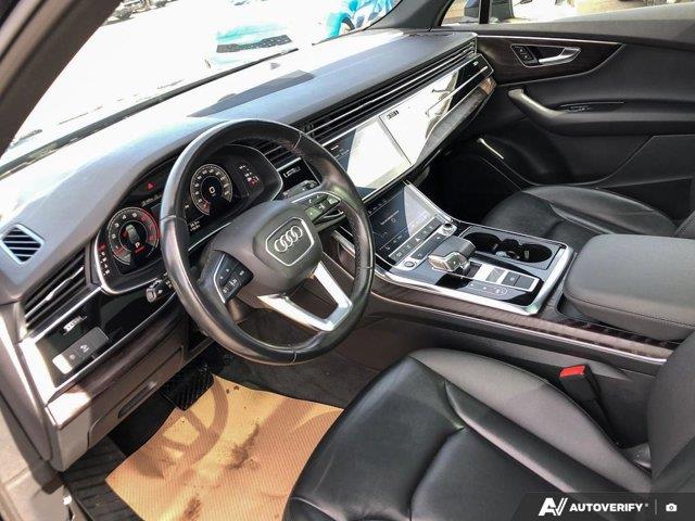 audi Q7 2022 - 12
