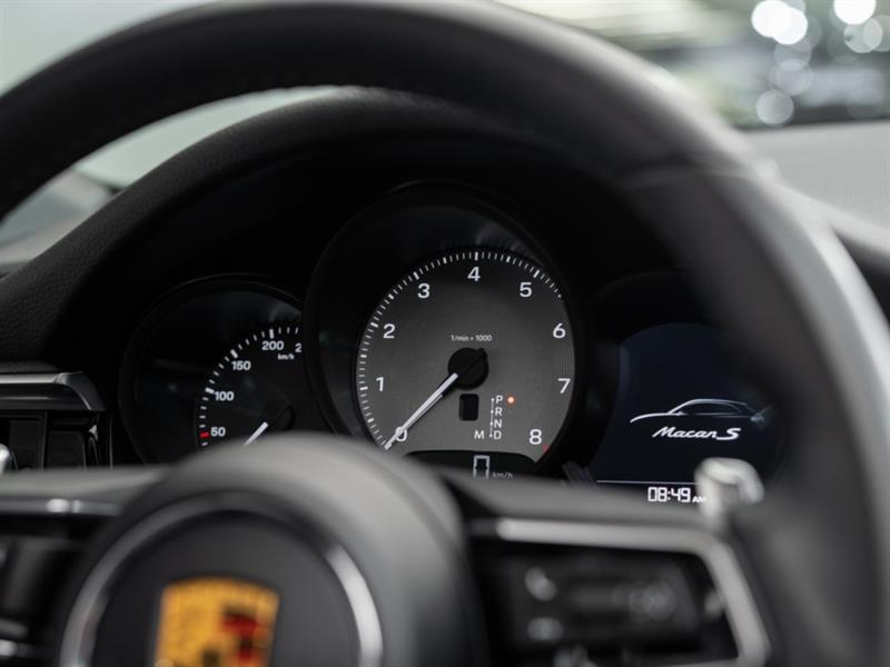 porsche Macan 2022 - 25