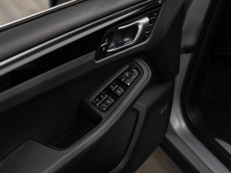 porsche Macan 2022 - 31