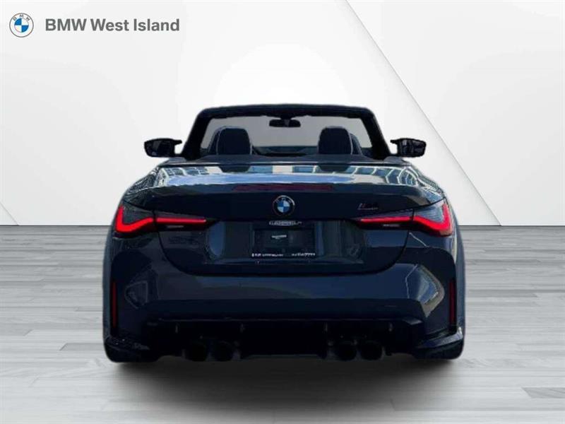 bmw M4 2022 - 4