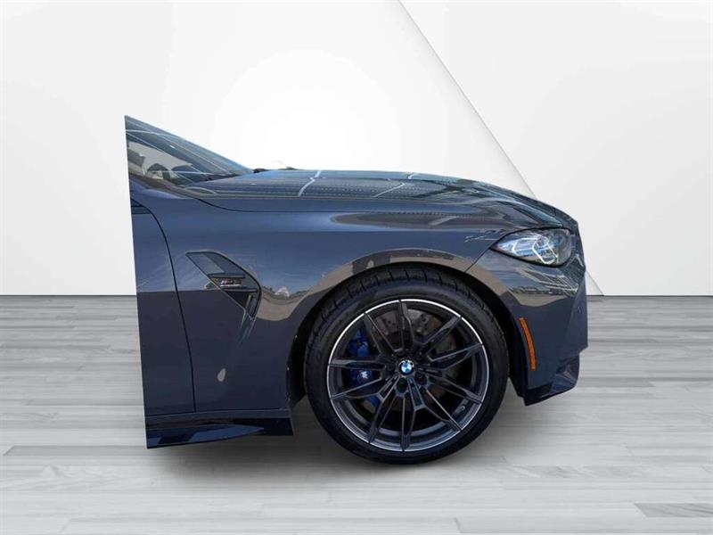 bmw M4 2022 - 8