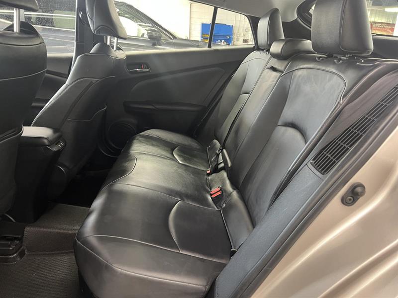 toyota Prius Prime 2022 - 9
