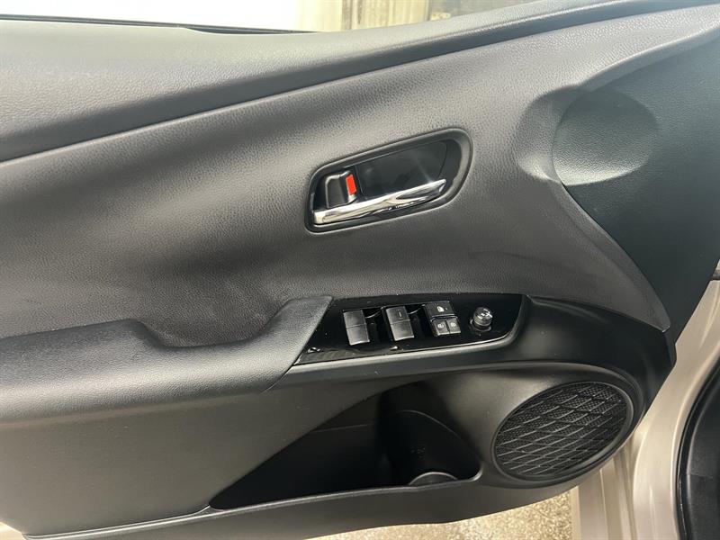 toyota Prius Prime 2022 - 14