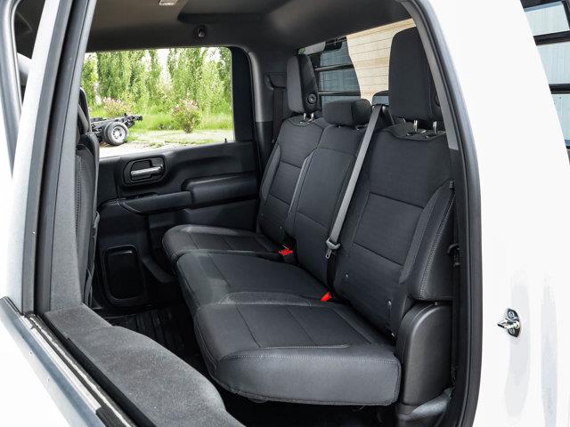 Chevrolet Silverado 3500HD 16