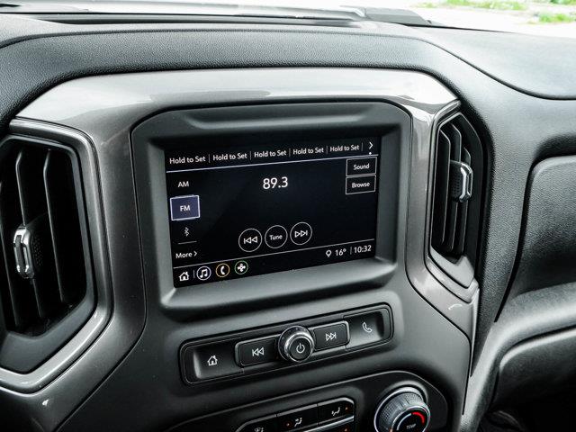 Chevrolet Silverado 3500HD 27