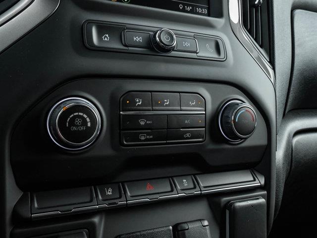 Chevrolet Silverado 3500HD 28