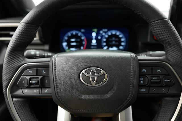 toyota Tacoma 2025 - 22