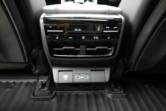 acura MDX 2023 - 27
