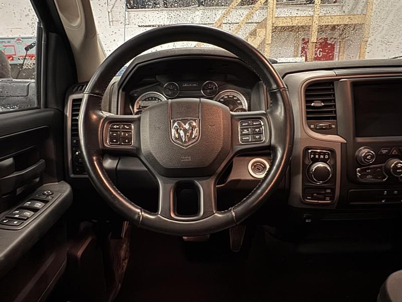 ram 1500 Classic 2023 - 12