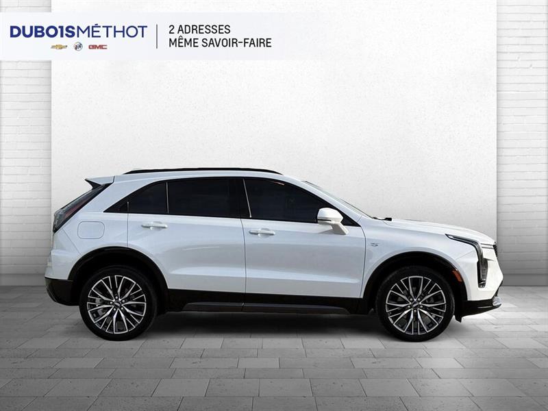 cadillac XT4 2024 - 8