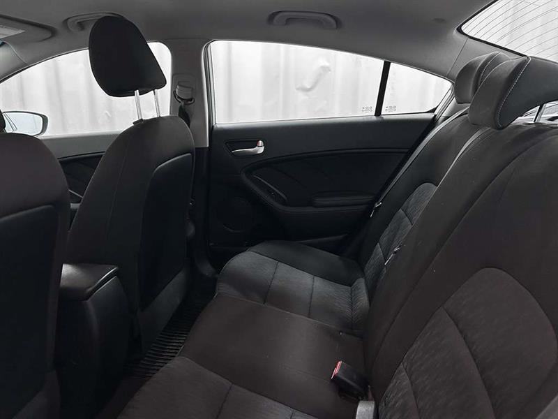 kia Forte 2015 - 20