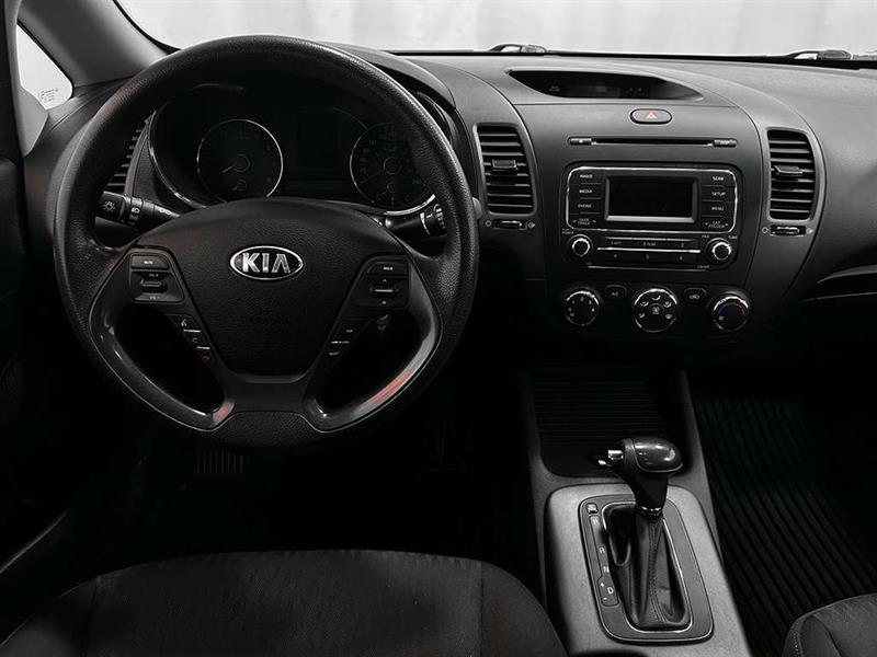 kia Forte 2015 - 21
