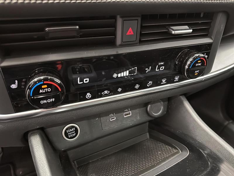 nissan Rogue 2023 - 17