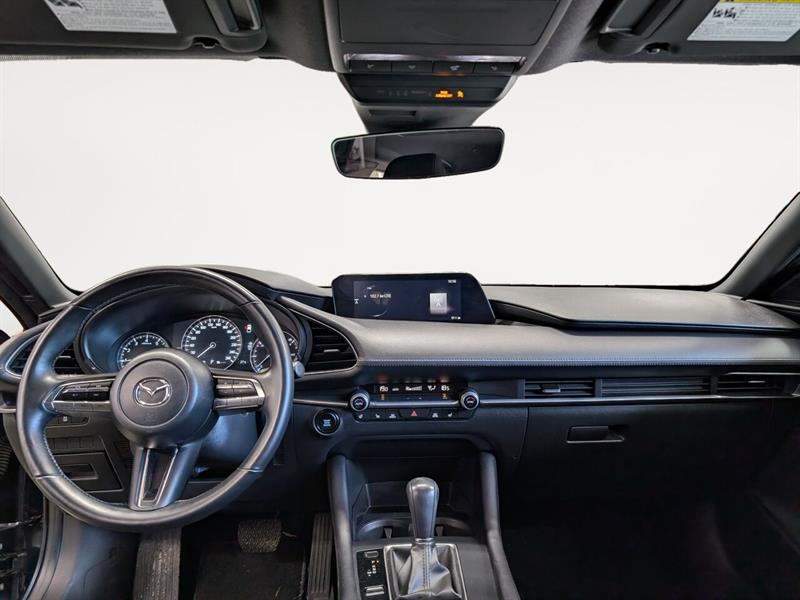 mazda Mazda3 Sport 2023 - 18