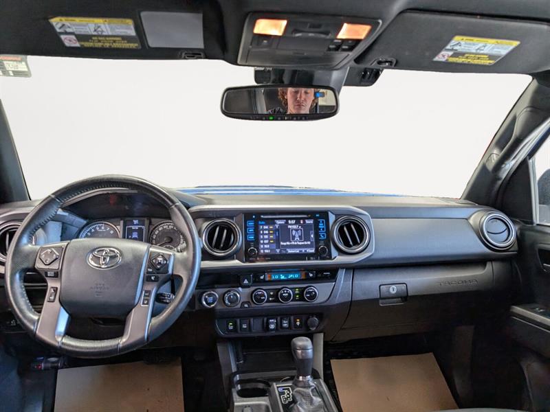 toyota Tacoma 2018 - 8