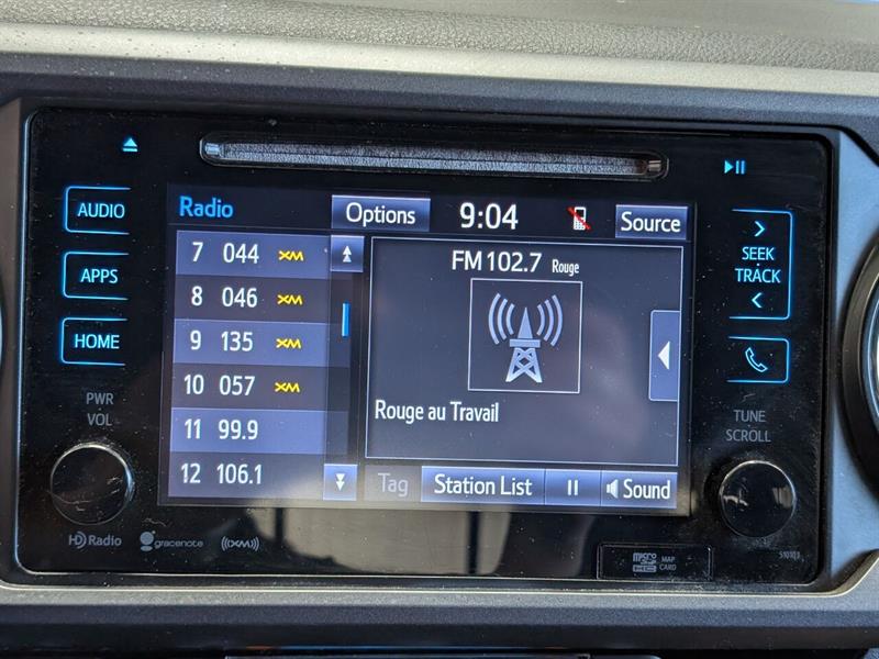 toyota Tacoma 2018 - 11