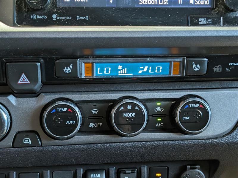 toyota Tacoma 2018 - 13