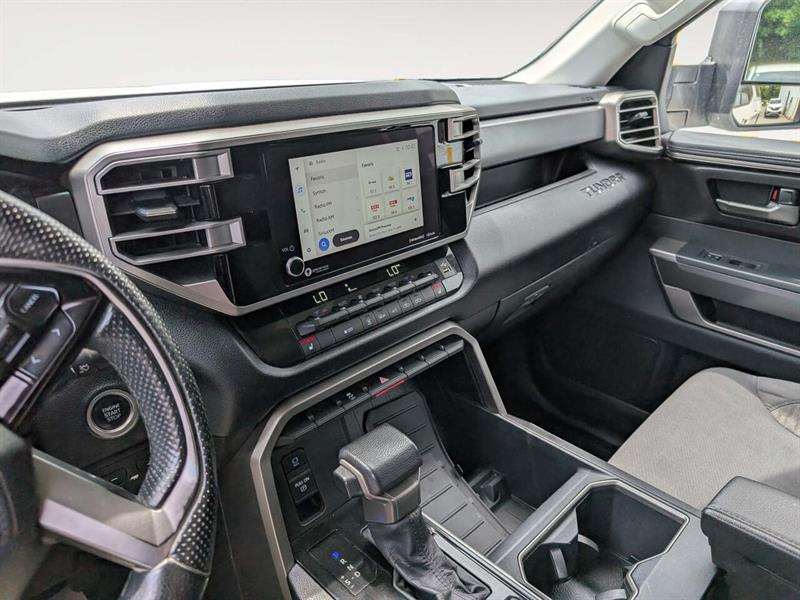 toyota Tundra 2022 - 9