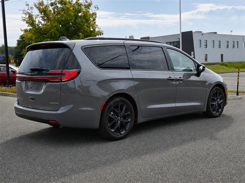 chrysler Pacifica 2025 - 7