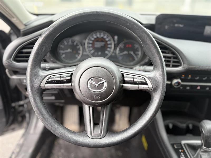 mazda Mazda3 2022 - 11