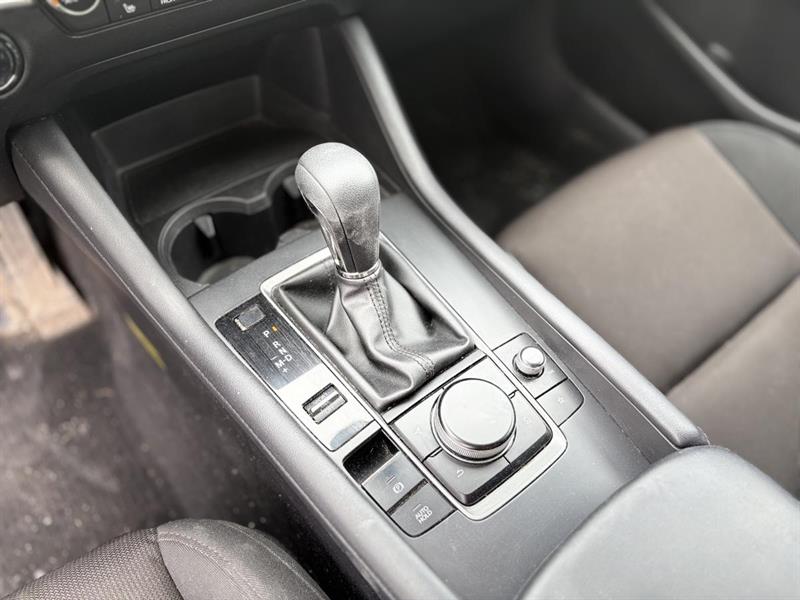 mazda Mazda3 2022 - 15