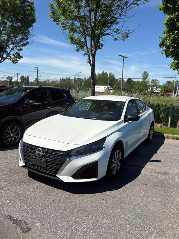 nissan Altima 2025