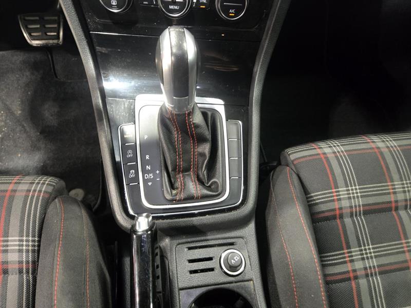 volkswagen Golf GTI 2018 - 16