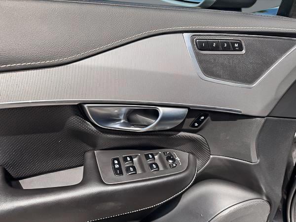 volvo XC90 2019 - 11