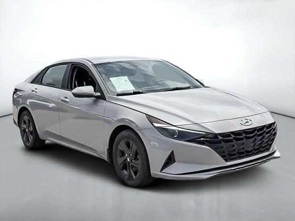 hyundai Elantra 2023