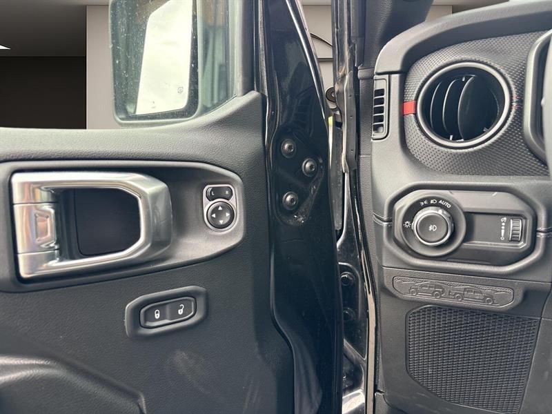 jeep Wrangler 2026 - 21