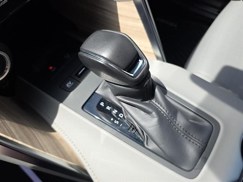 toyota Venza 2023 - 18