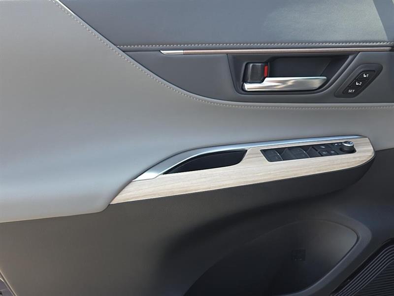 toyota Venza 2023 - 23