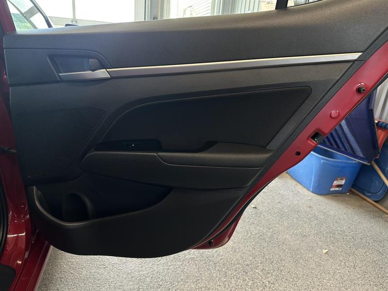 hyundai Elantra 2018 - 14