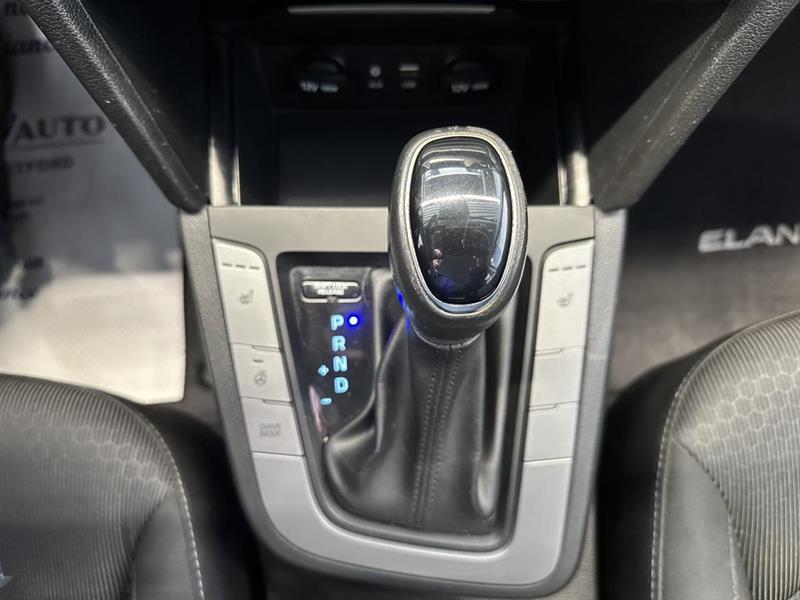 hyundai Elantra 2018 - 24