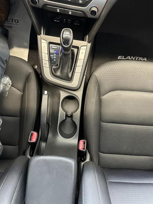 hyundai Elantra 2018 - 25