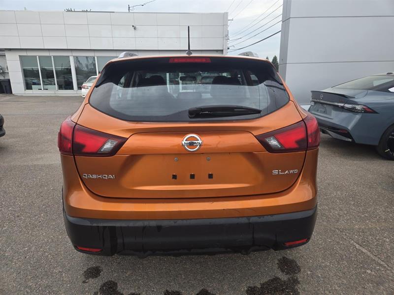 nissan Qashqai 2017 - 6