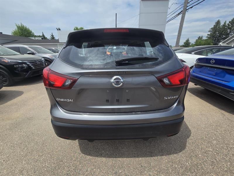 nissan Qashqai 2018 - 6