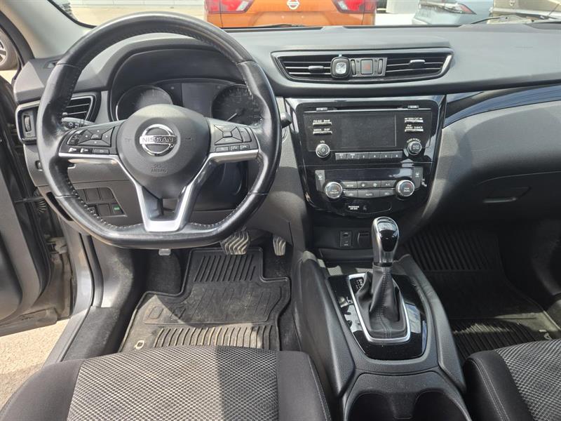 nissan Qashqai 2018 - 9